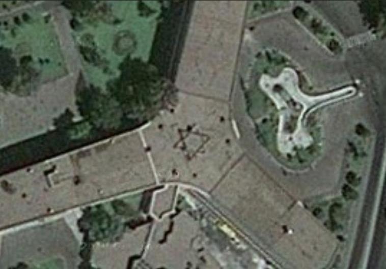 penemuan gambar aneh google earth